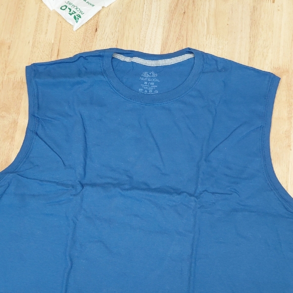 Fruit of the Loom Men's Classic Blue Tank Top - Picture 1 of 2